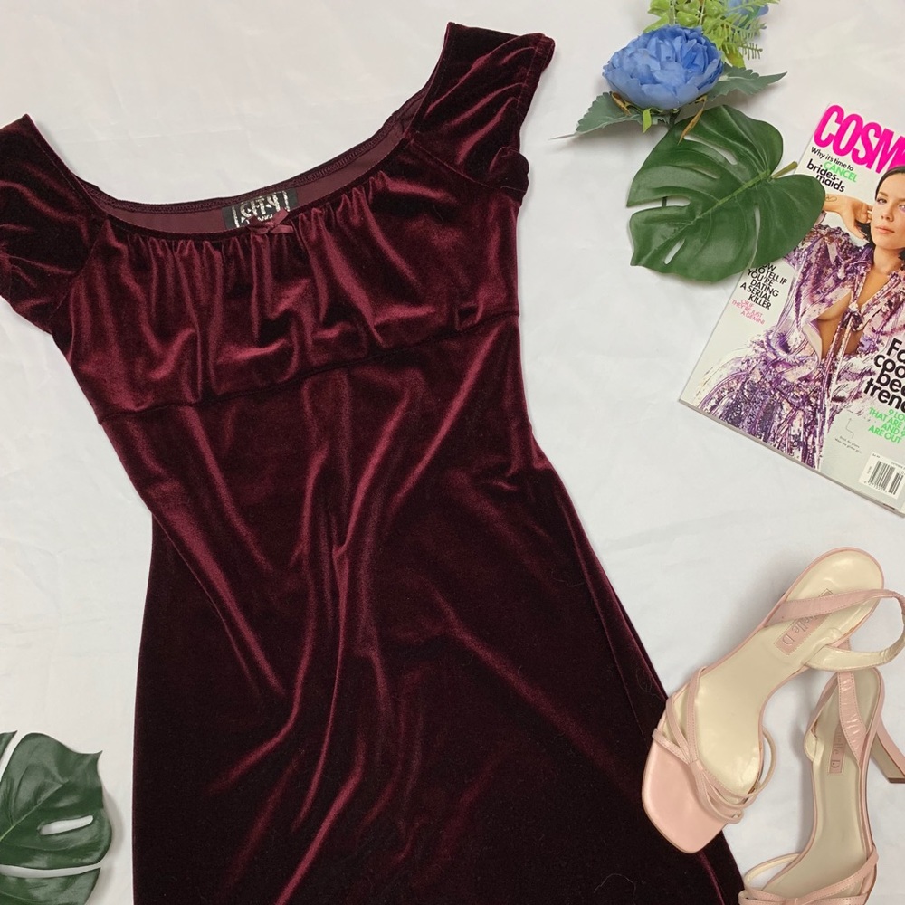 Vintage 90s velvet baby doll dress